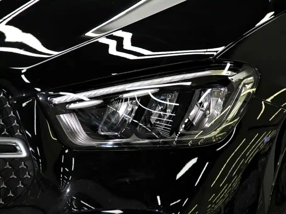 Mercedes-Benz GLE (Import) — миниатюра 31