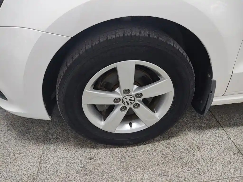 Volkswagen Polo — миниатюра 23