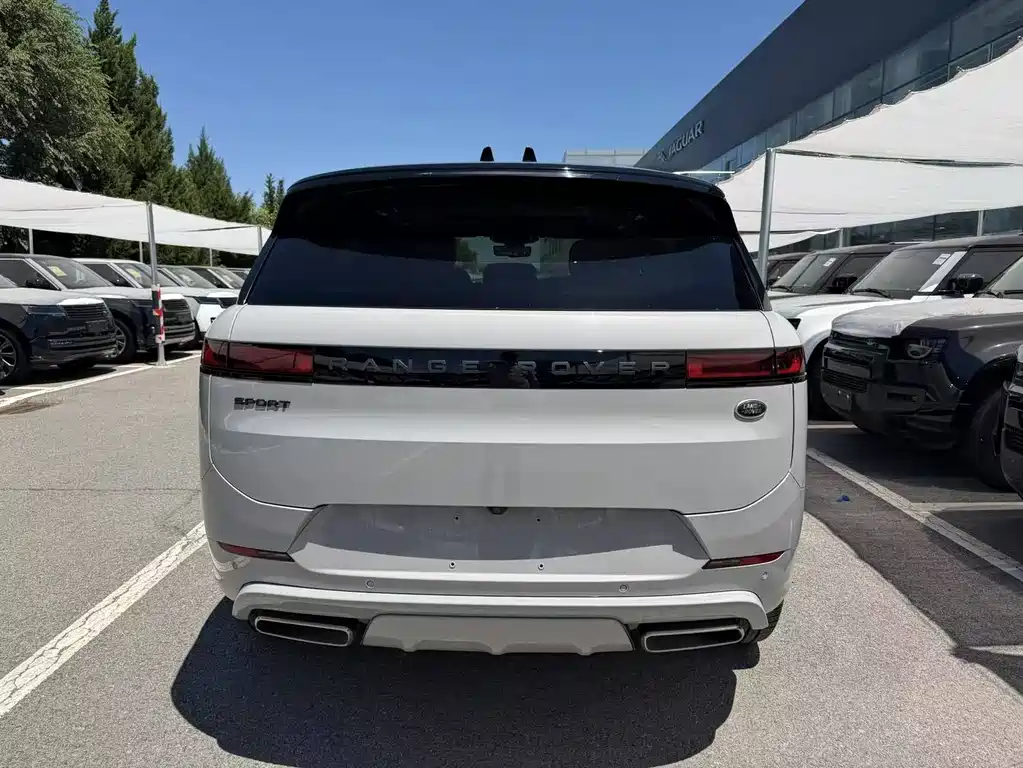 Land Rover Range Rover Sport 2024 400PS Dynamic HSE