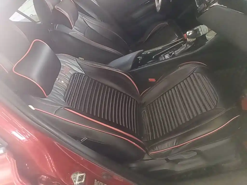 Toyota C-HR — миниатюра 25