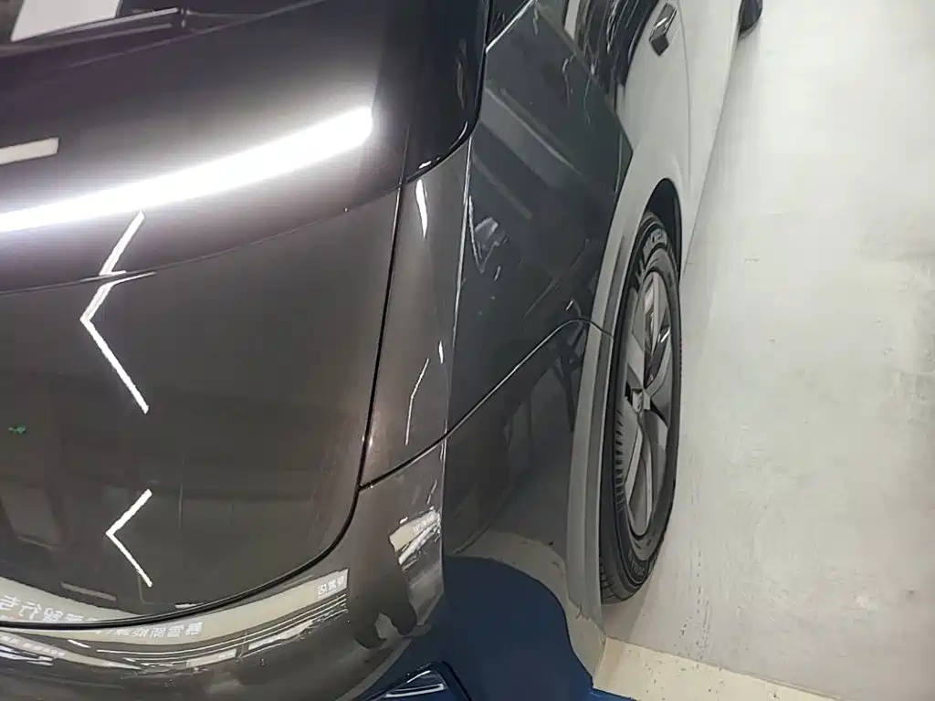 Li Auto Li MEGA — миниатюра 24