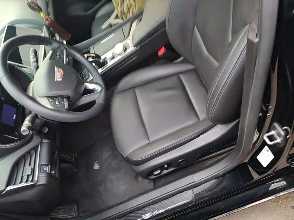 Cadillac CT5 — миниатюра 15