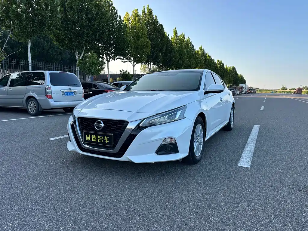 Nissan Teana
