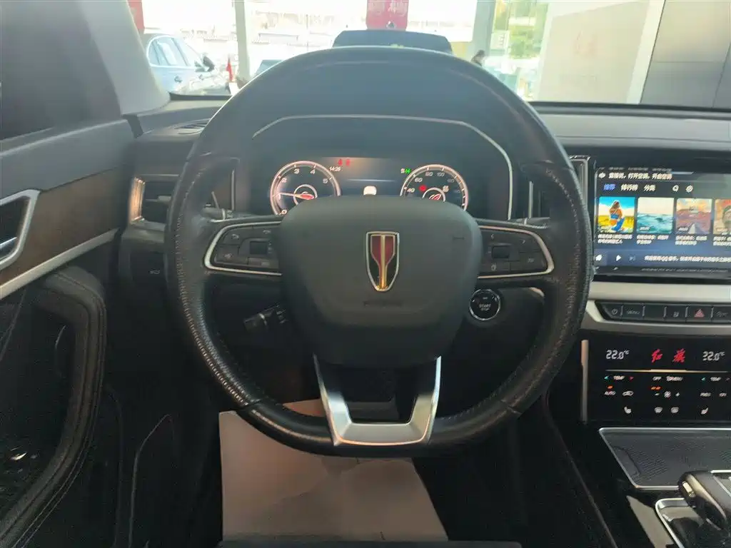 Hongqi HS7 2022 2.0T DCT мест