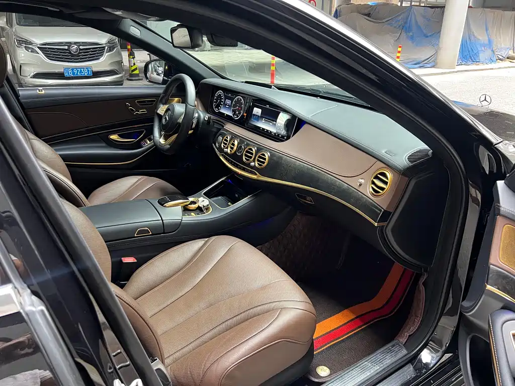 Mercedes-Benz S-Class — миниатюра 9