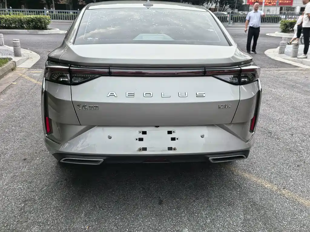 Aeolus Yixuan — миниатюра 10