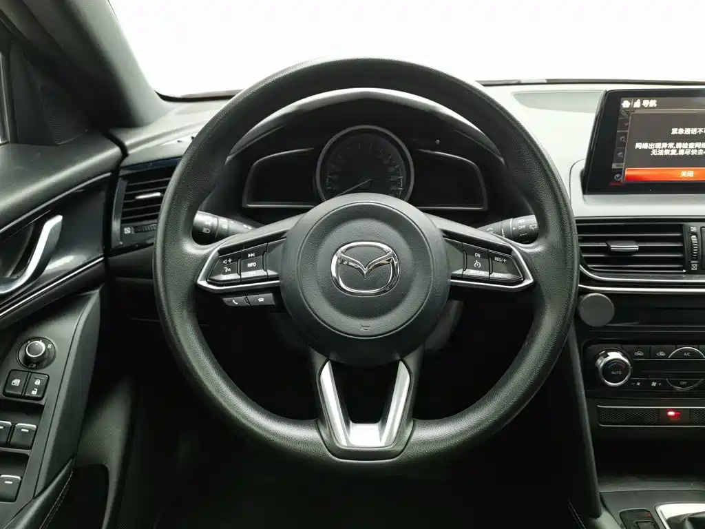 Mazda CX-4 — миниатюра 11
