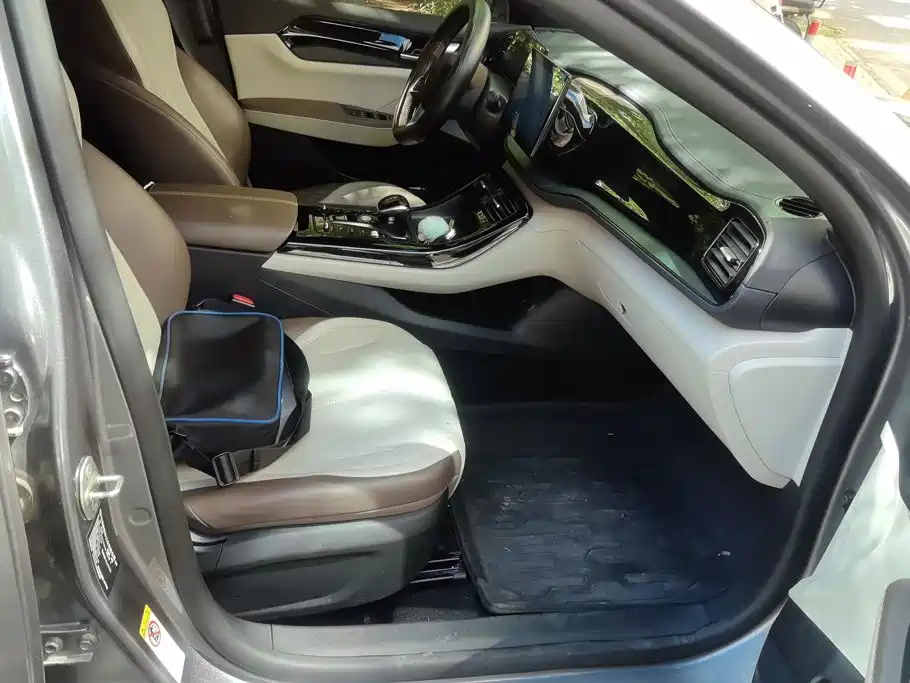 BYD Qin PLUS — миниатюра 8