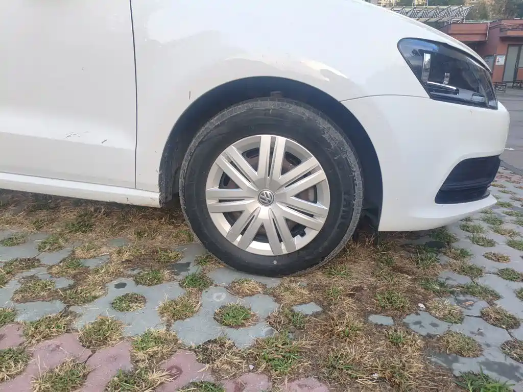 Volkswagen Polo — миниатюра 24