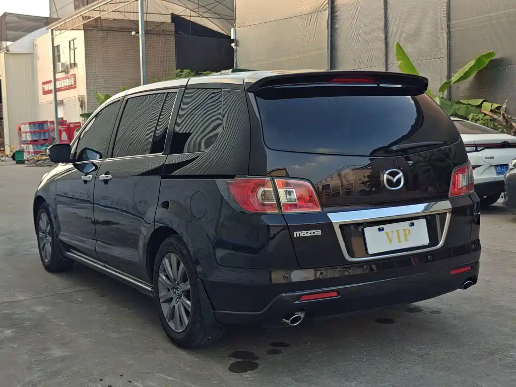 Mazda 8 — миниатюра 6