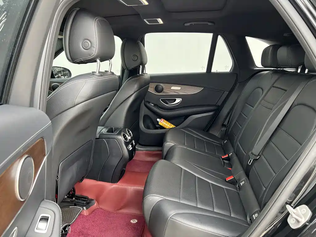 Mercedes-Benz GLC — миниатюра 10