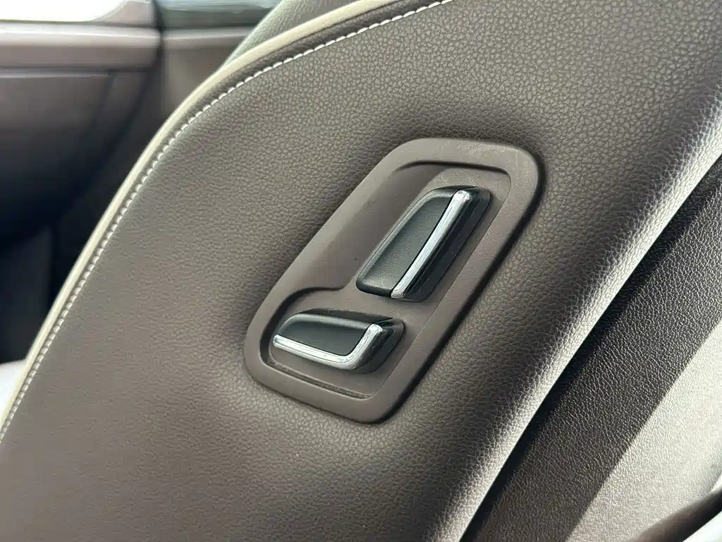 Volkswagen Phideon — миниатюра 18