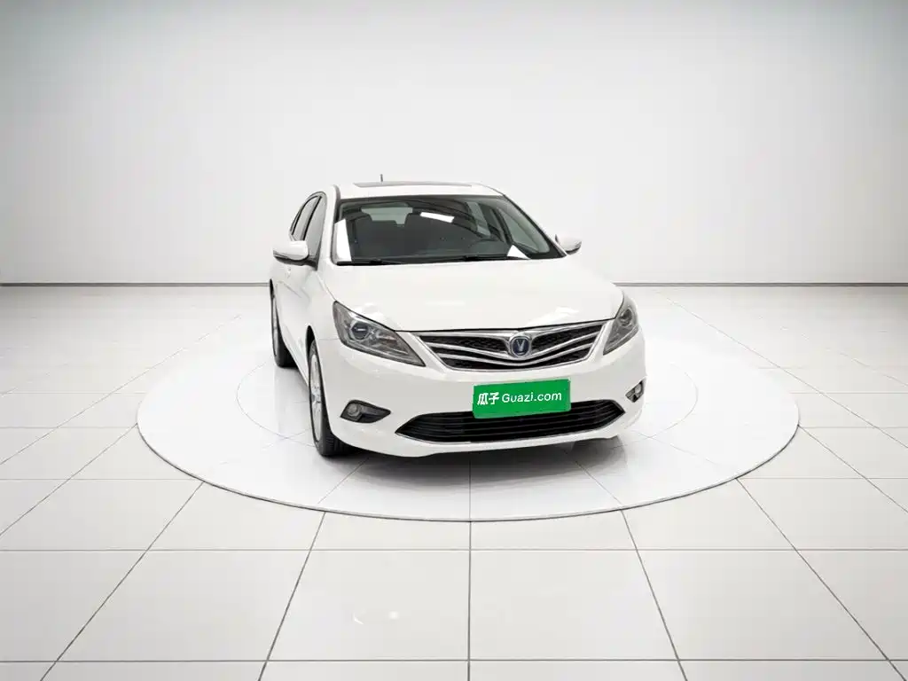 Changan Eado — миниатюра 3