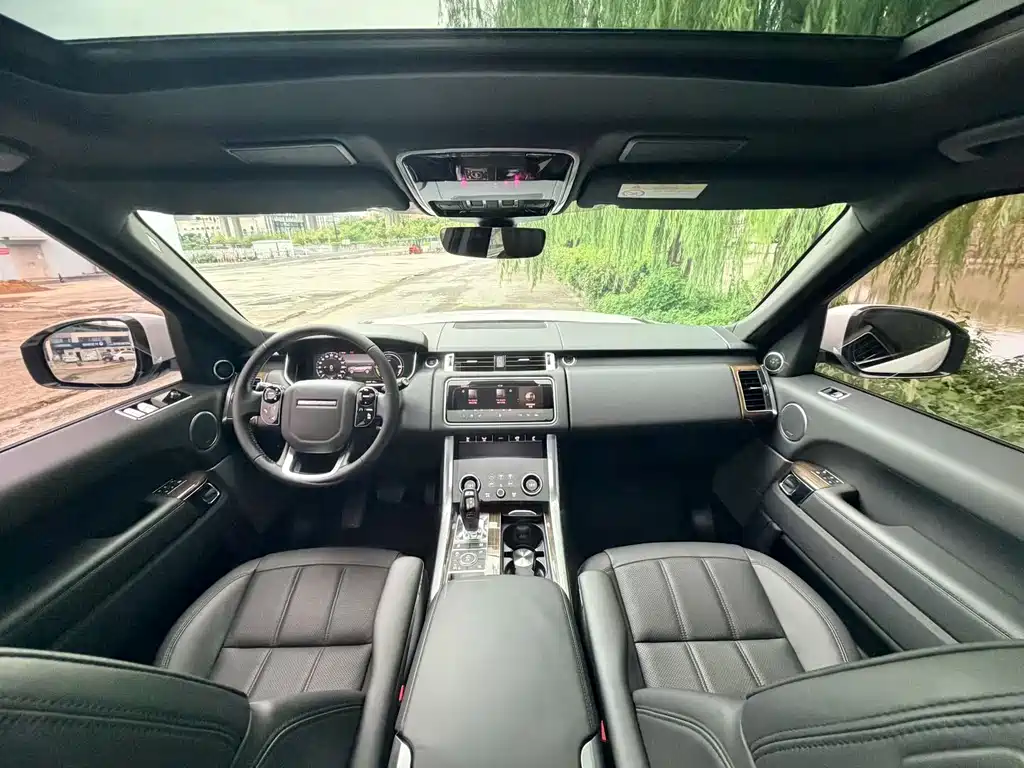 Land Rover Sport PHEV — миниатюра 7