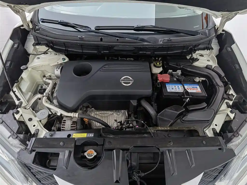 Nissan X-Trail 2014 2.5L CVT 4WD