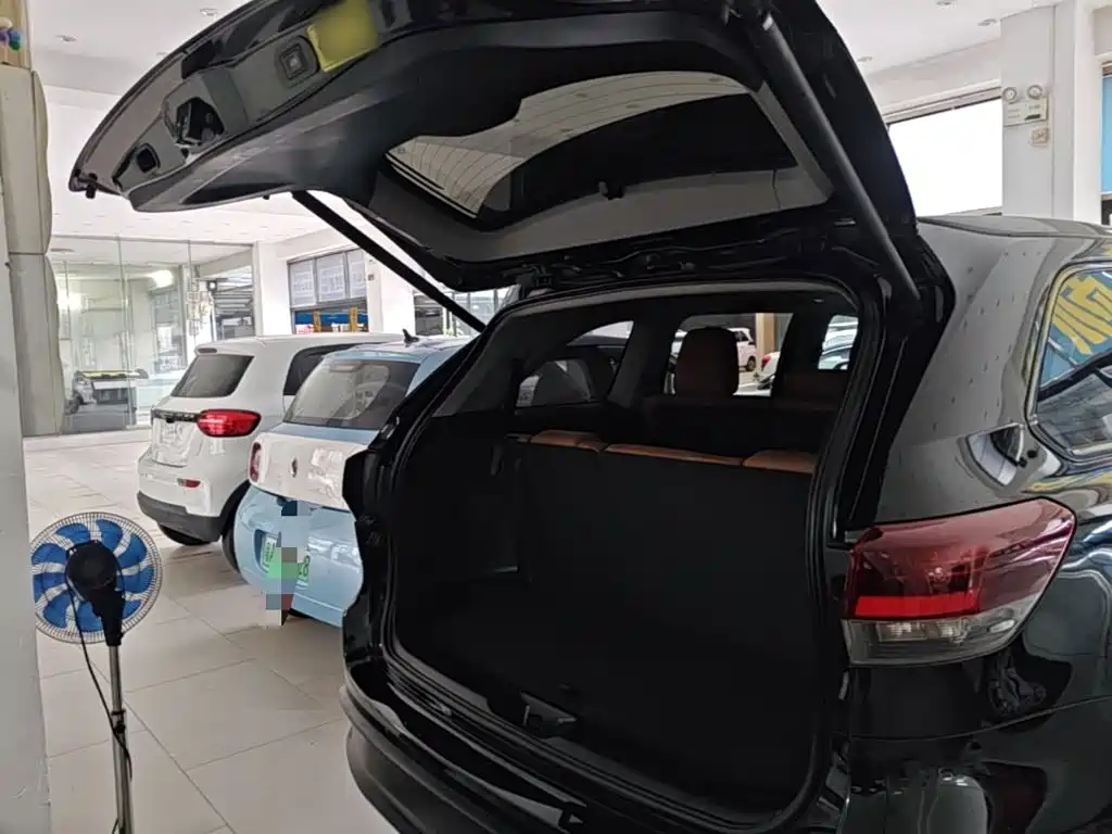 Toyota Highlander — миниатюра 19