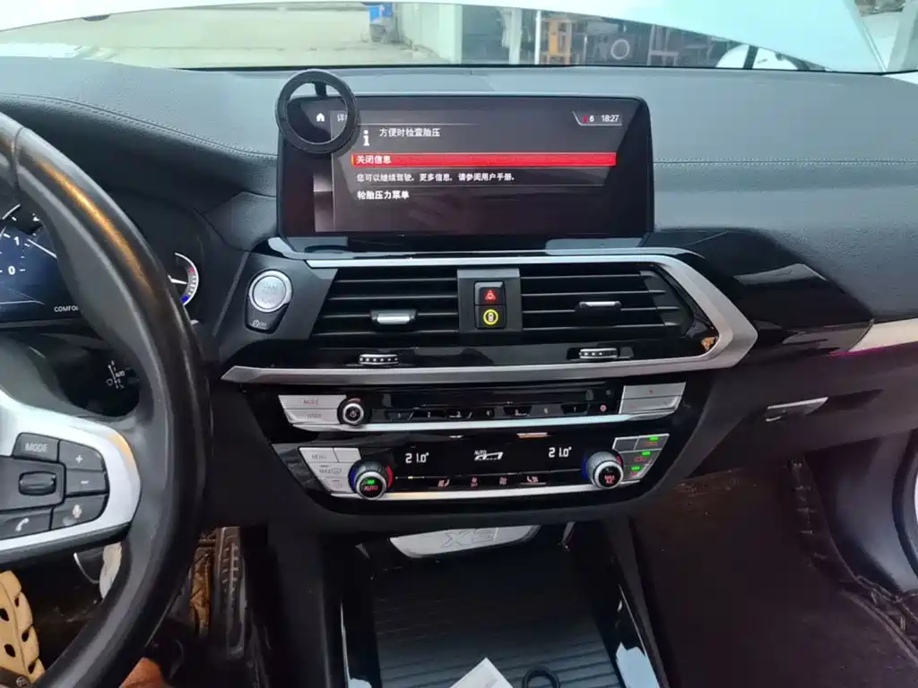 BMW X3 — миниатюра 13
