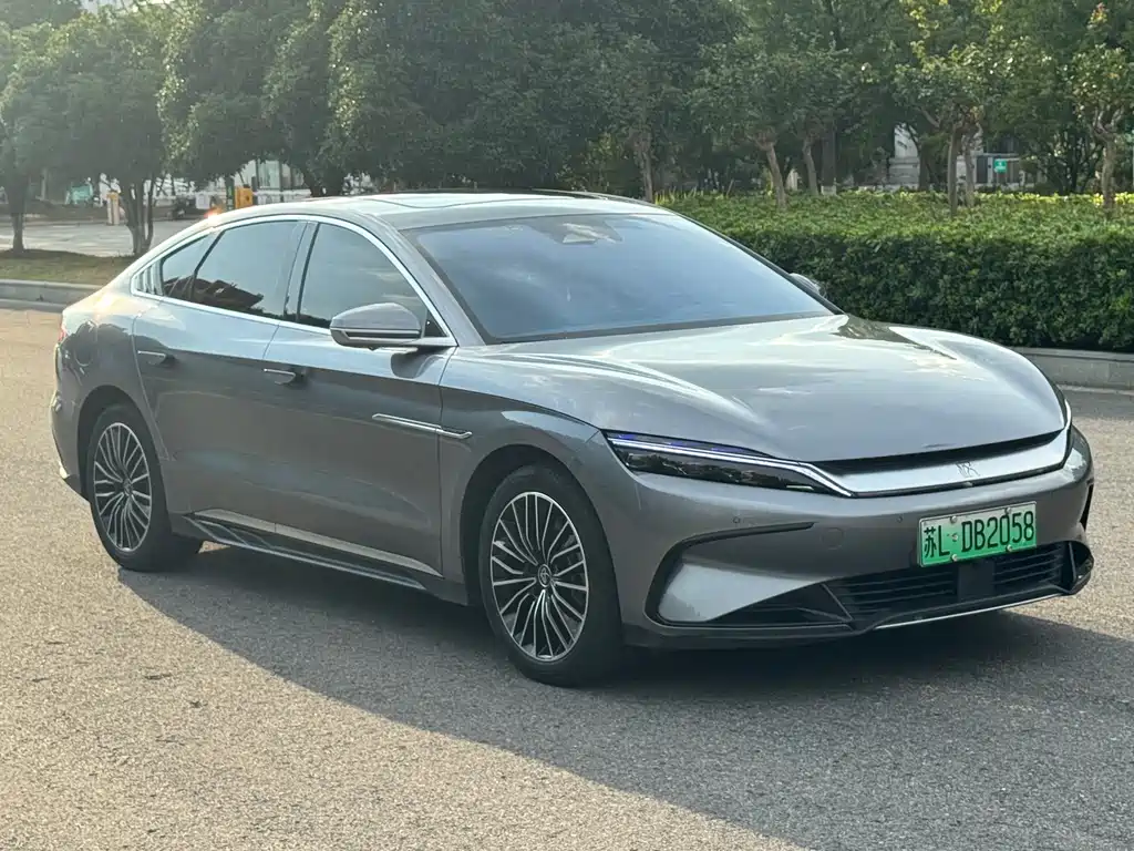 BYD Han — миниатюра 3