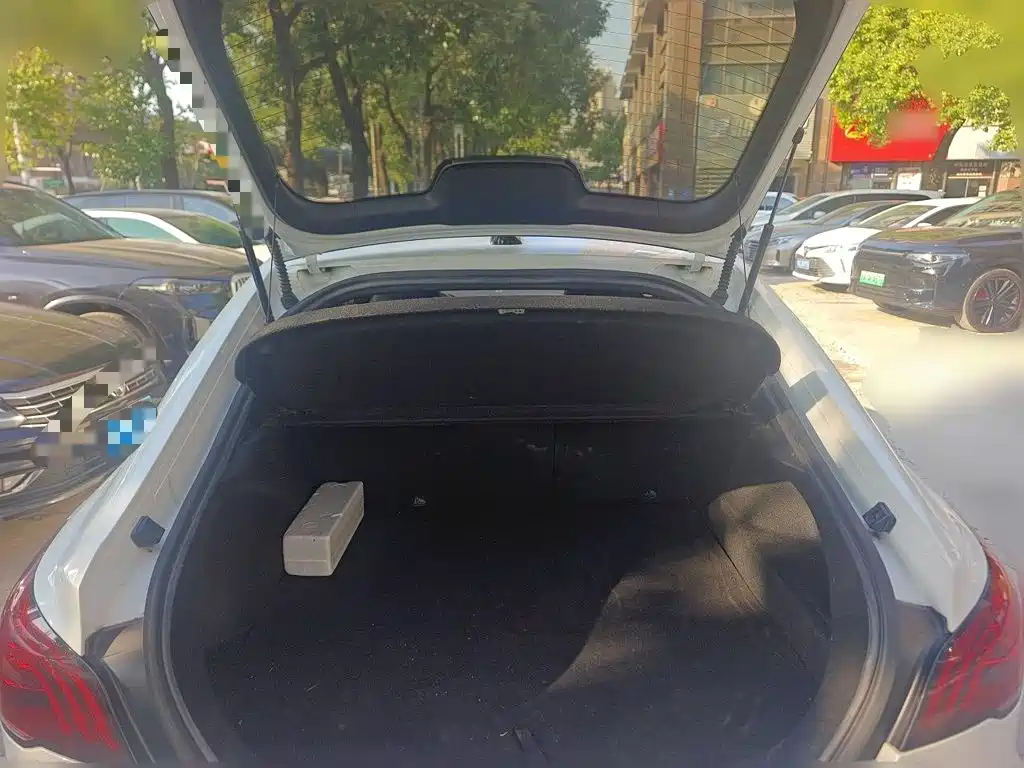 MG 6 New Energy — миниатюра 15