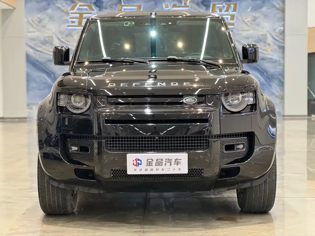 Land Rover Defender — миниатюра 2