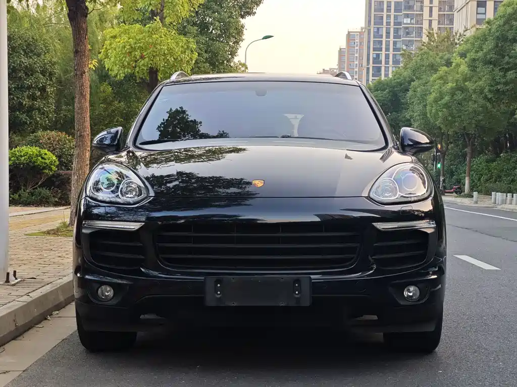 PORSCHE CAYENNE NEW ENERGY