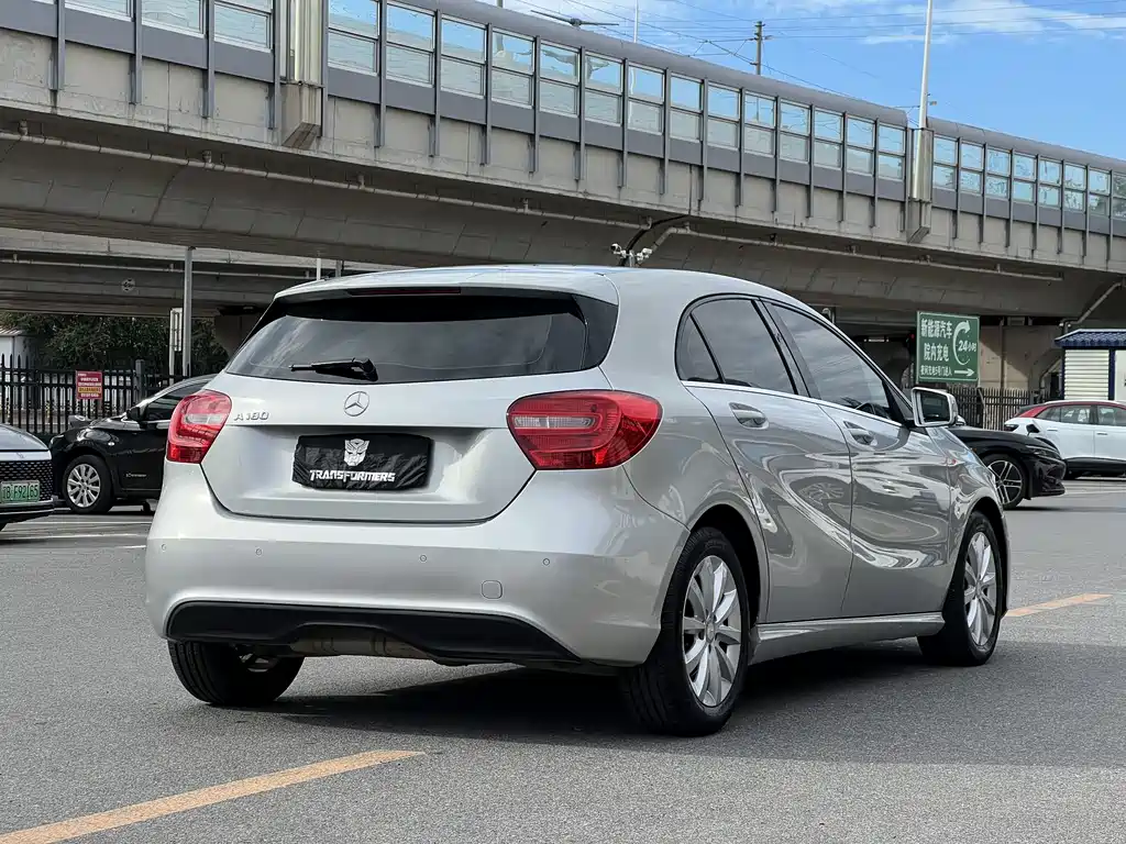 Mercedes-Benz A-Class (Import) A 180 Fashion Type, фото 15