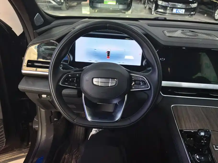 Geely Xingyue L — миниатюра 15