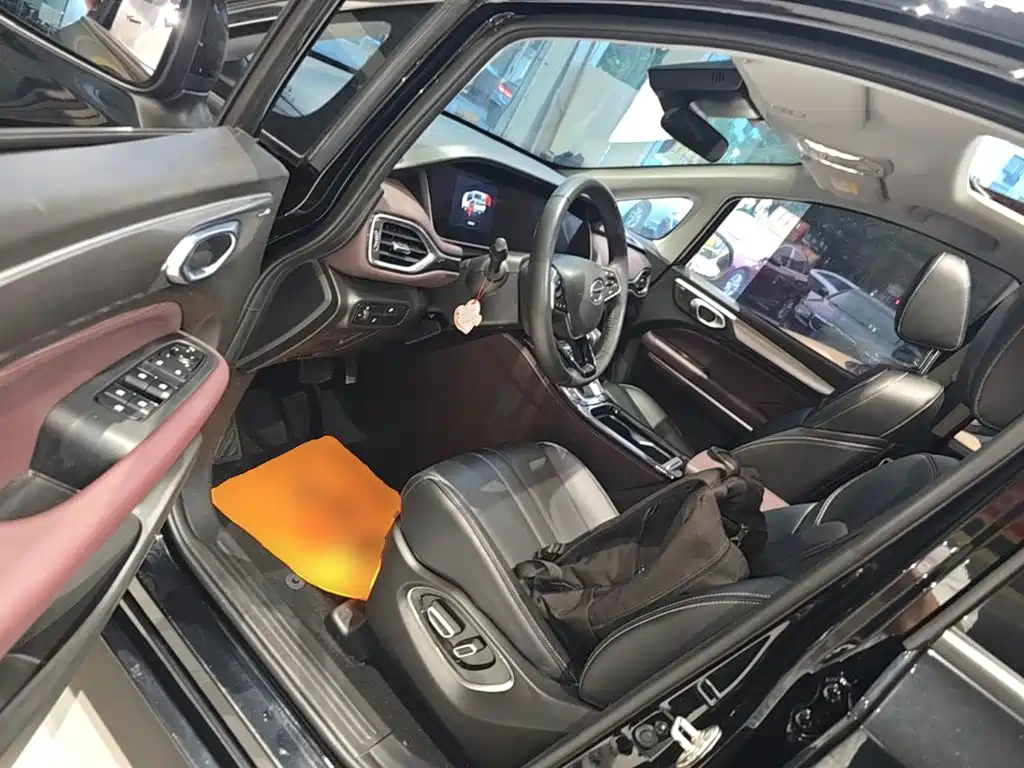 GAC Motor Trumpchi M6 — миниатюра 16