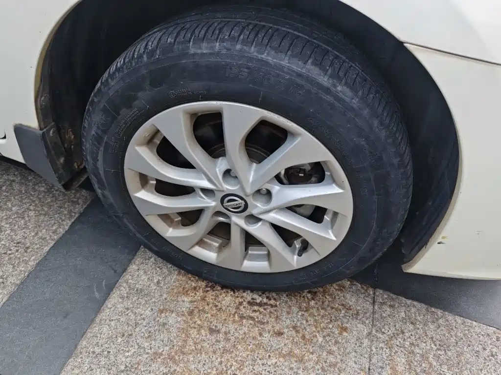 Nissan Sylphy — миниатюра 8