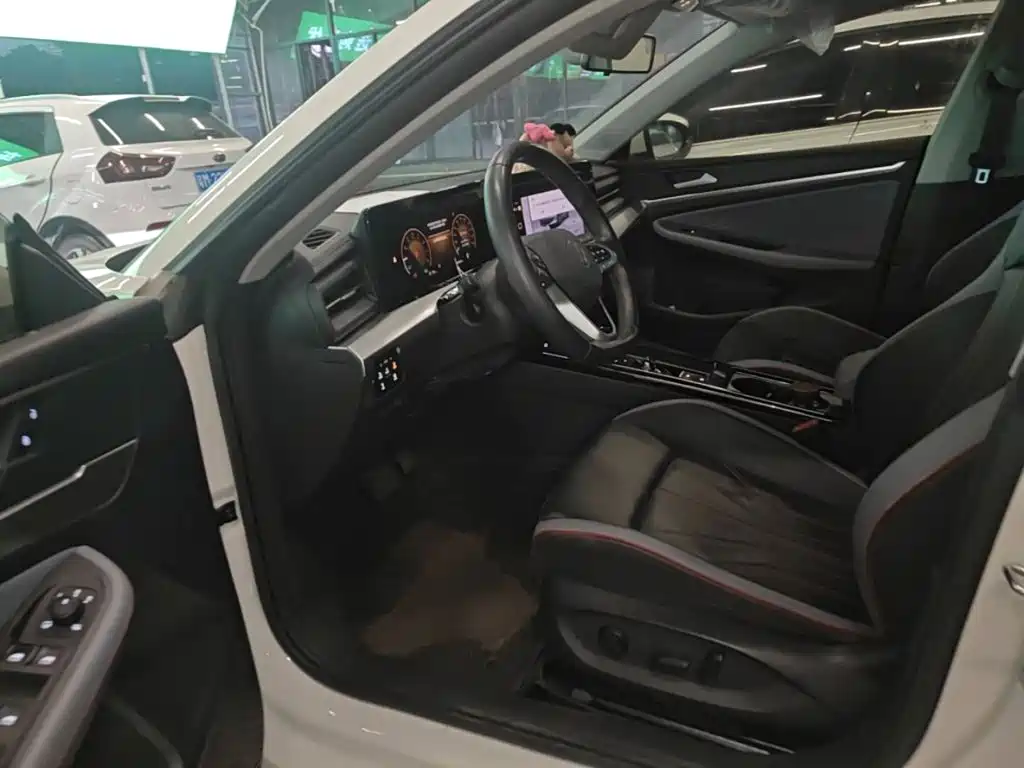 Volkswagen Lamando — миниатюра 15