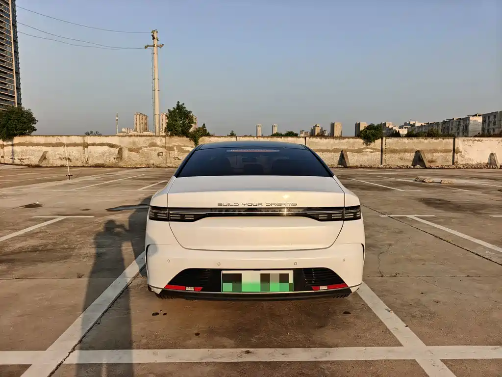 BYD Destroyer 05 — миниатюра 8