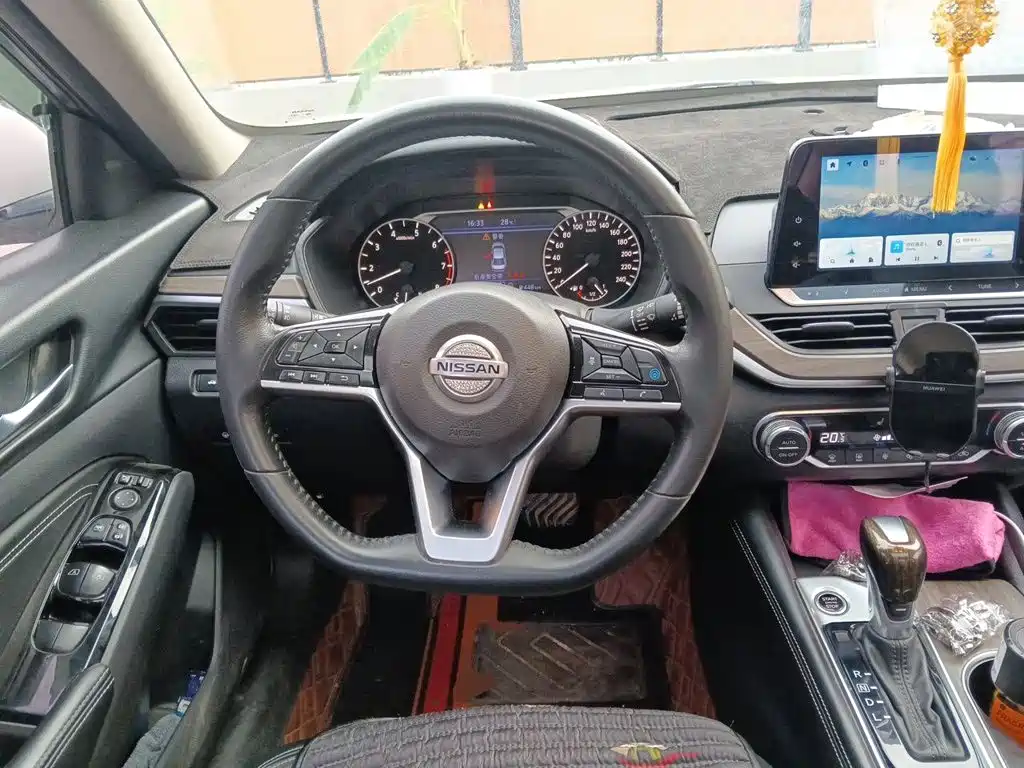 Nissan Teana — миниатюра 6