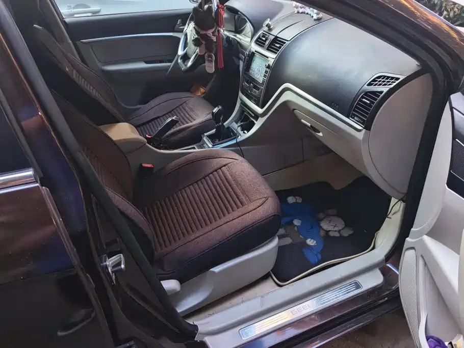 Geely Emgrand — миниатюра 8