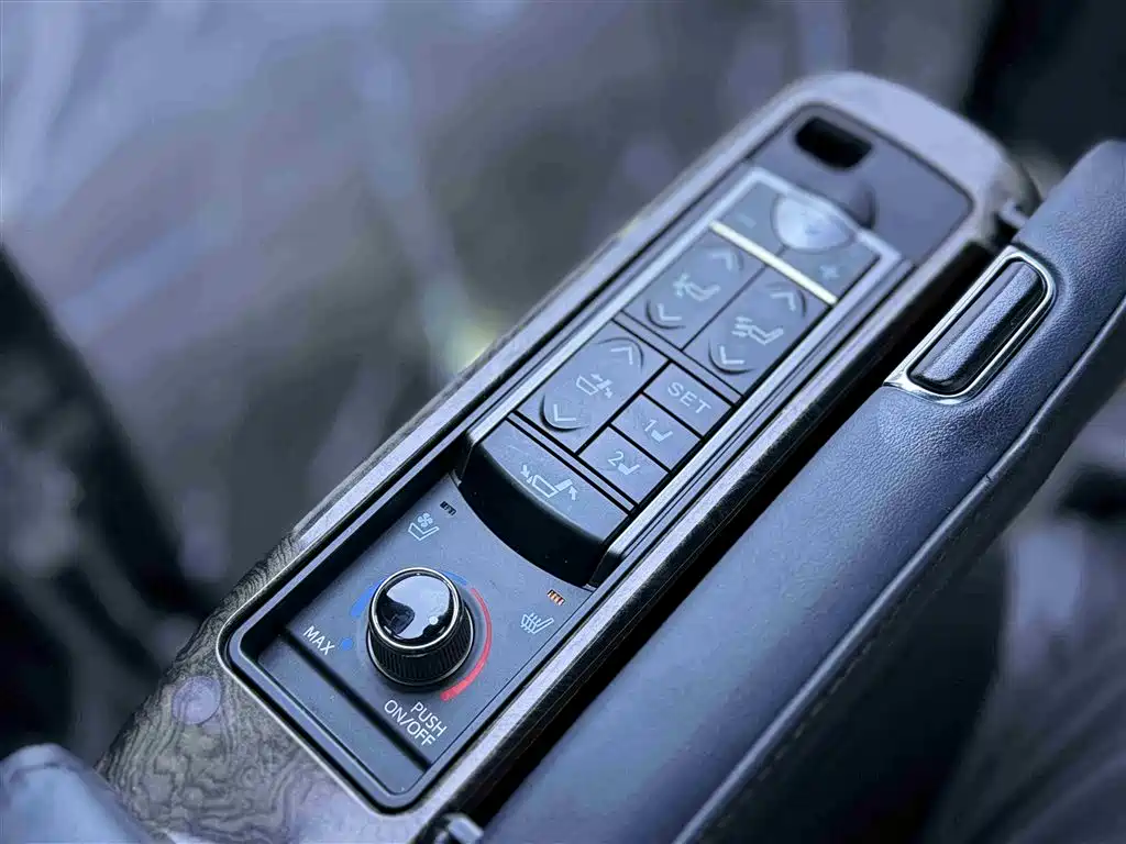 Toyota Alphard — фотографии объявления, Фото 15