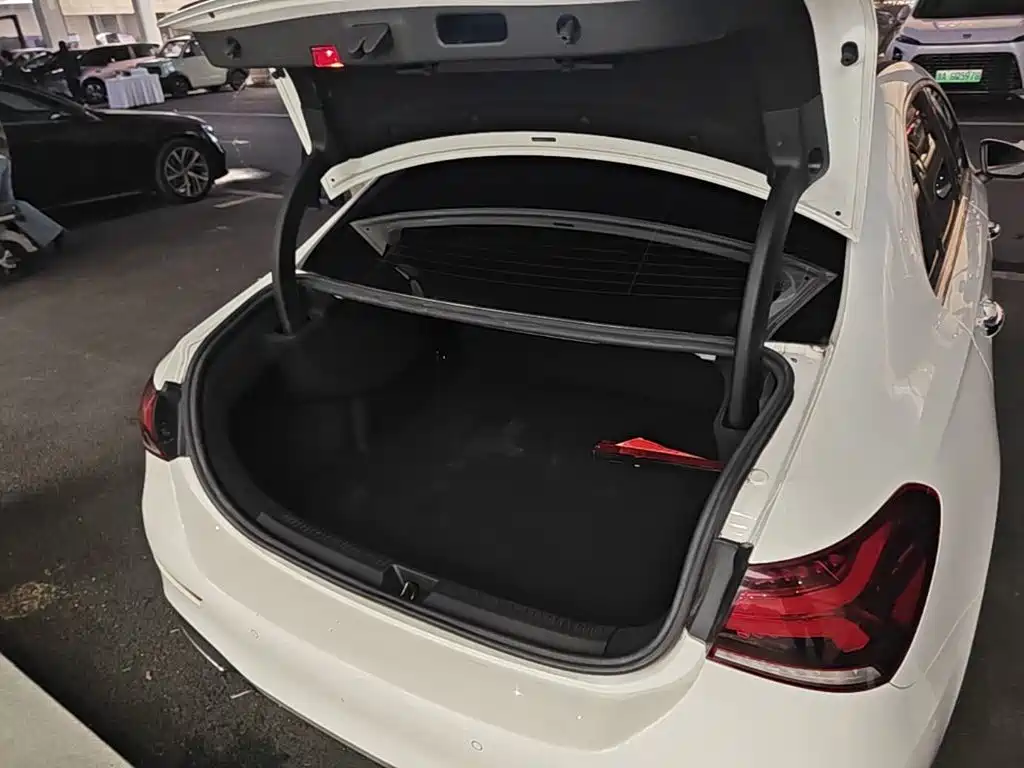 Mercedes-Benz A-Class — миниатюра 19