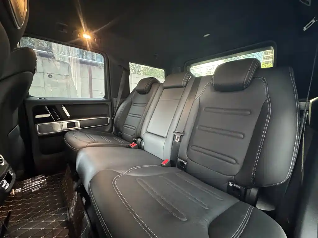 Mercedes-Benz G-Class — миниатюра 13