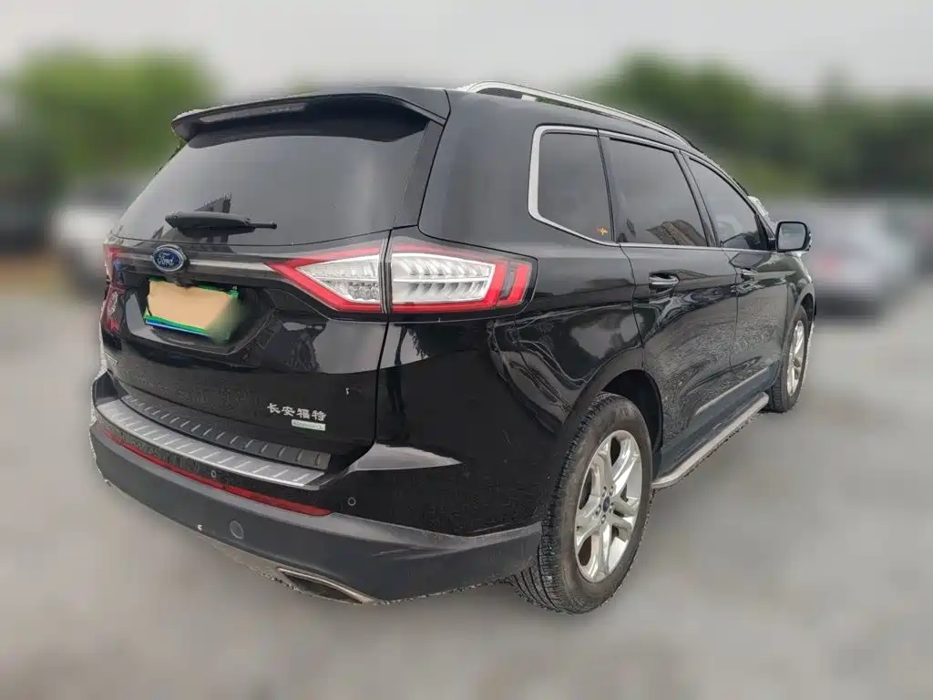 Ford Edge — миниатюра 4