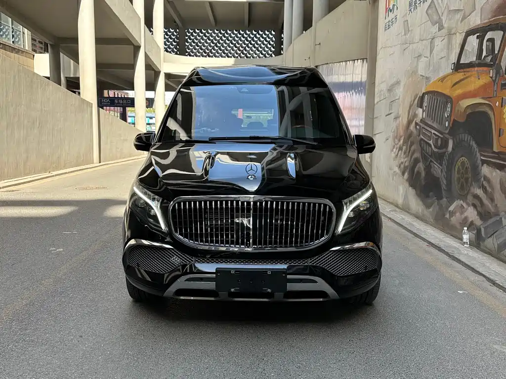 Mercedes-Benz V-Class 2023