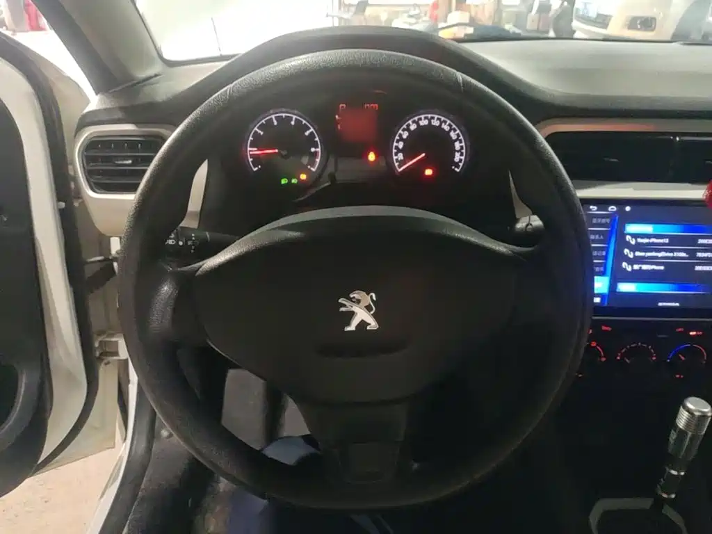 Peugeot 301 — миниатюра 11