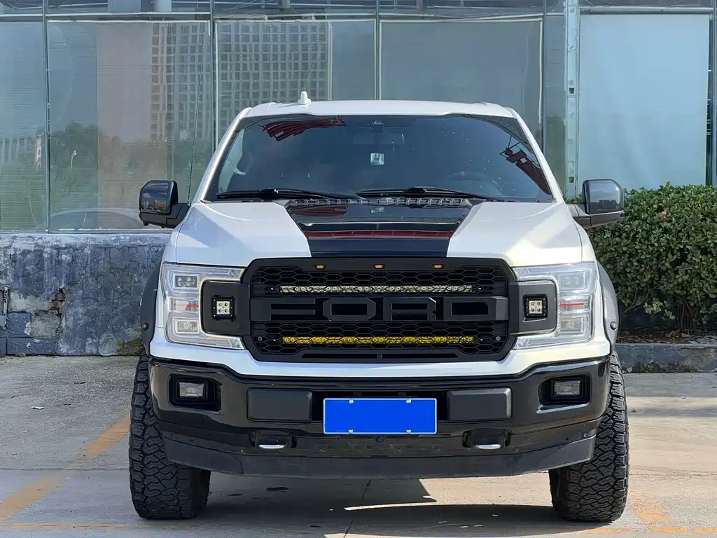 Ford F-150 Raptor — миниатюра 2