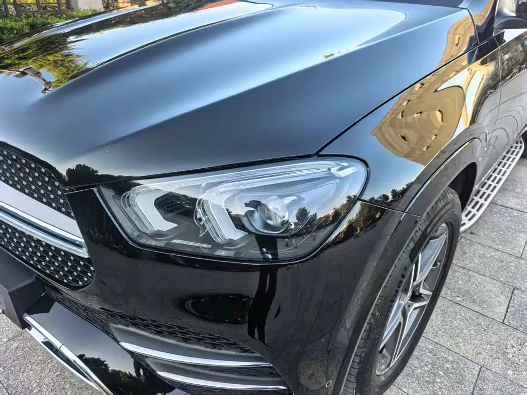 Mercedes-Benz GLE (Import) — миниатюра 7
