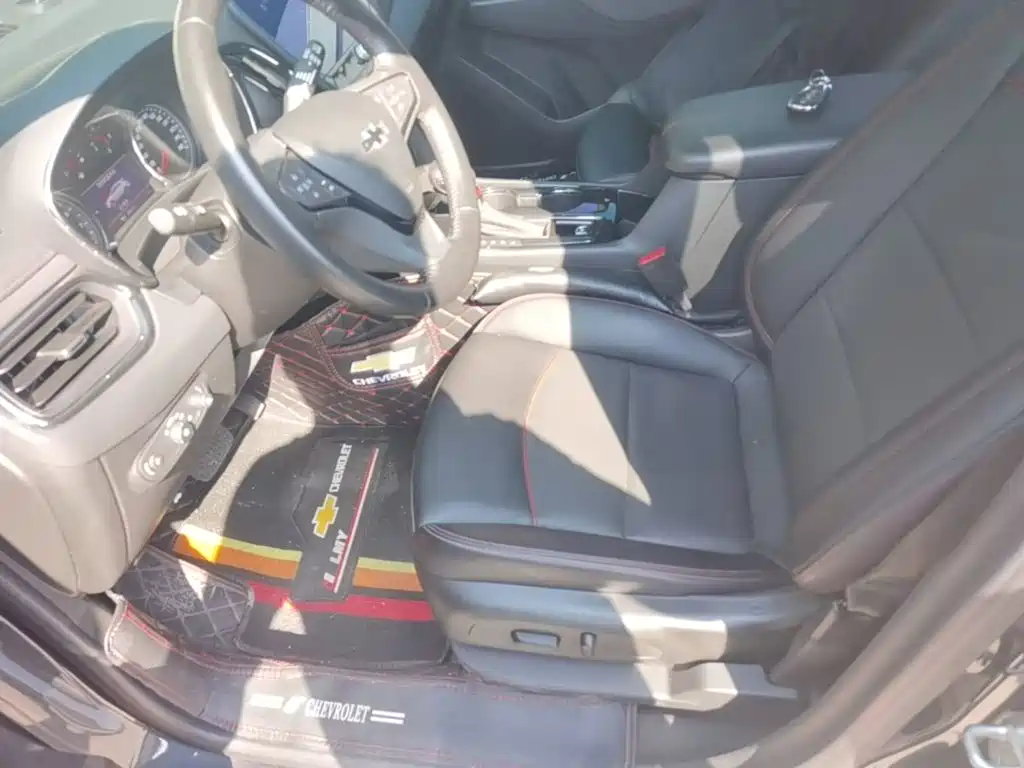 Chevrolet Equinox — миниатюра 11