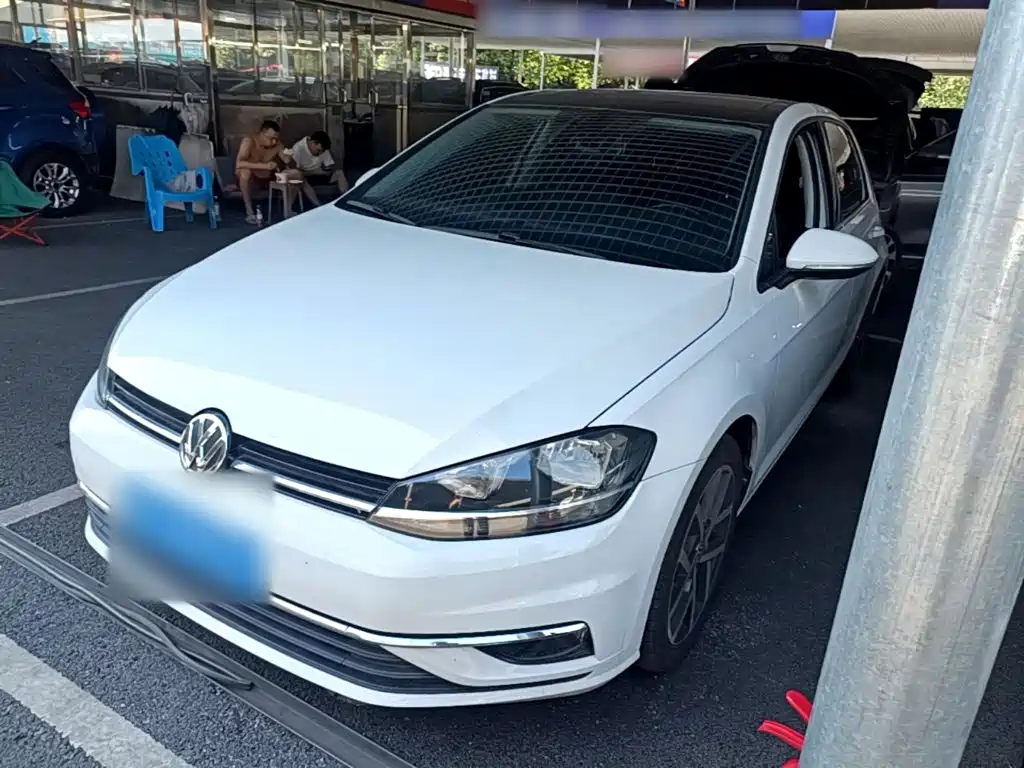 Volkswagen Golf — миниатюра 2