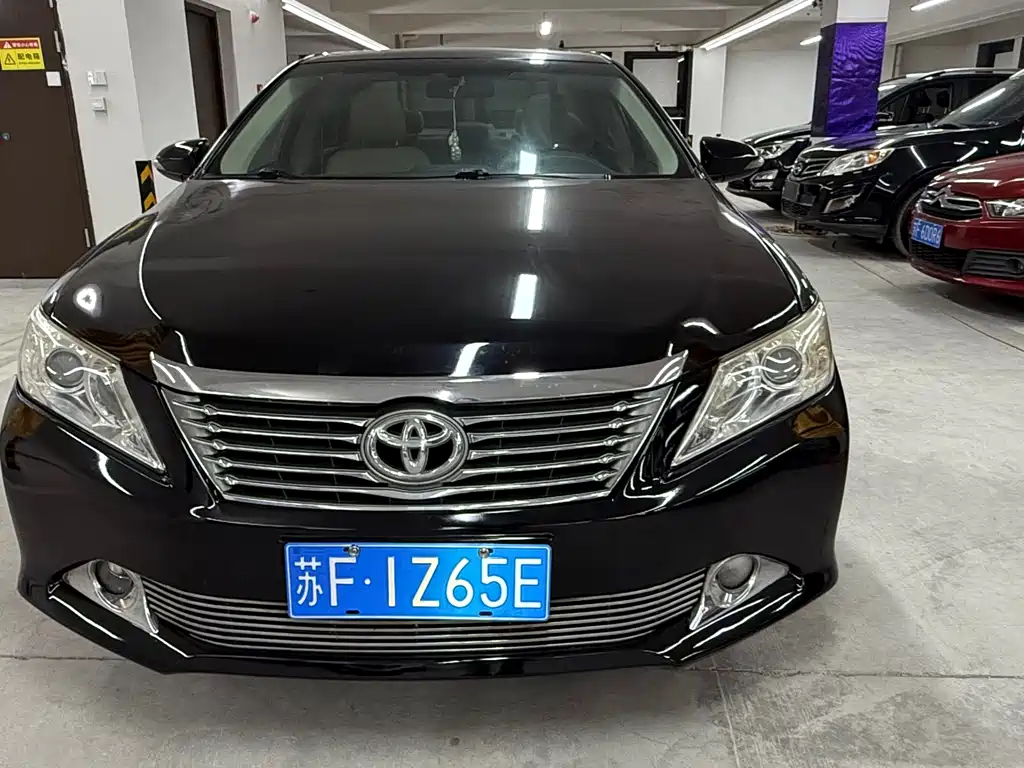 Toyota Camry — миниатюра 2