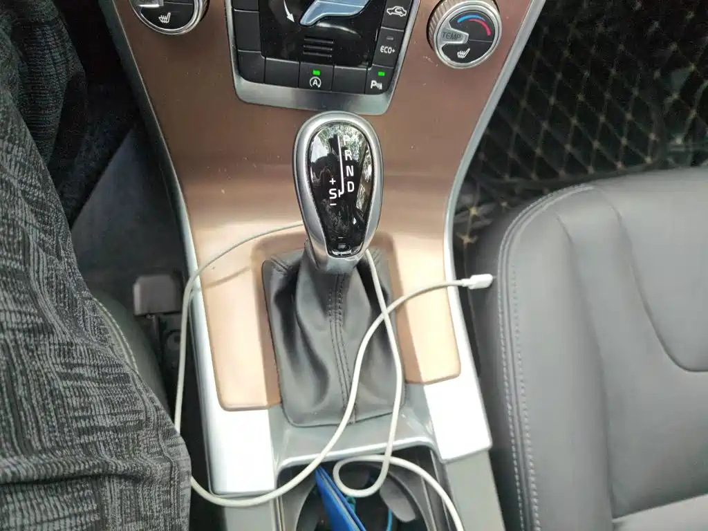 Volvo XC60 — миниатюра 15