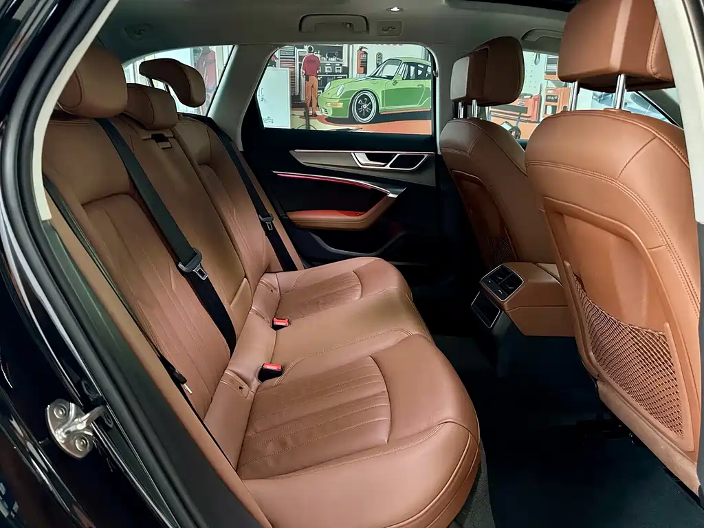 Audi A6 (Import) — миниатюра 28