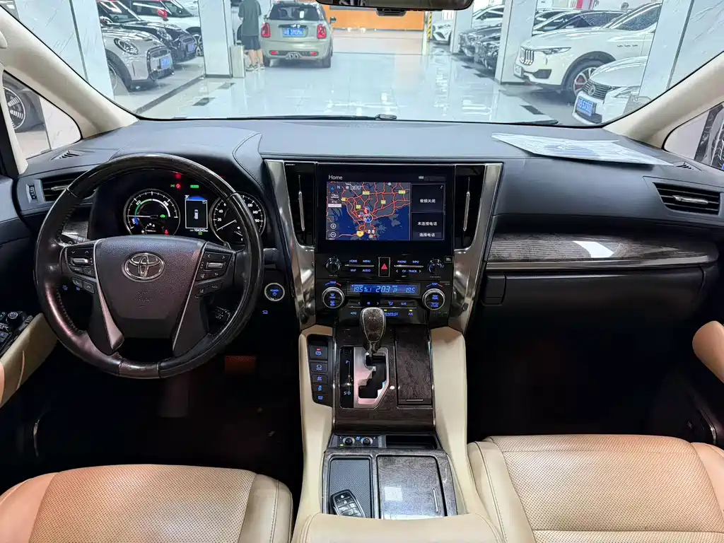 Toyota Alphard 2021 2.5L Luxury