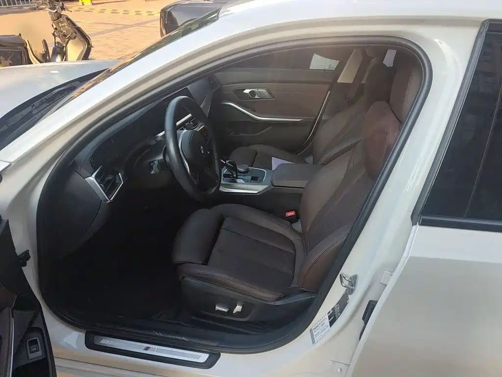BMW 3 Series — миниатюра 16