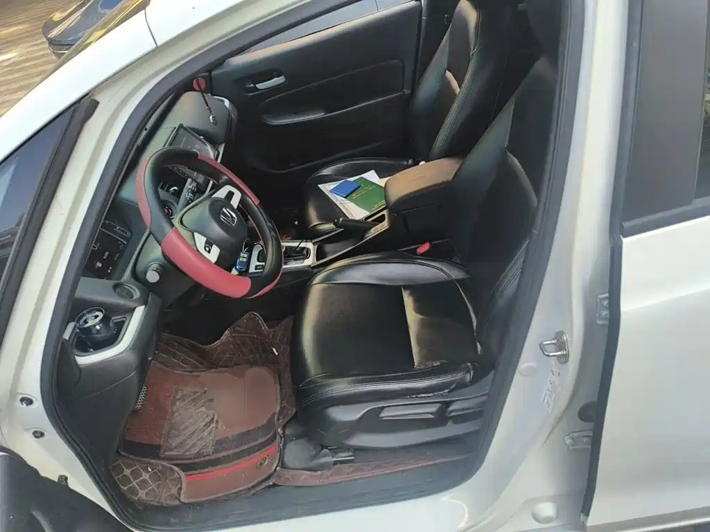 Honda Fit — миниатюра 11
