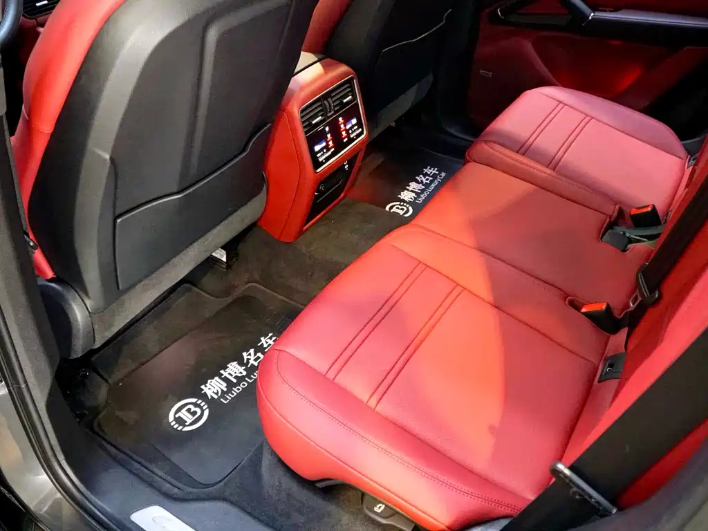 Porsche Cayenne 2019 Cayenne 3.0T